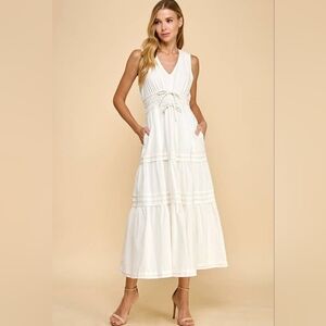 Avara Gwendolyn Dress